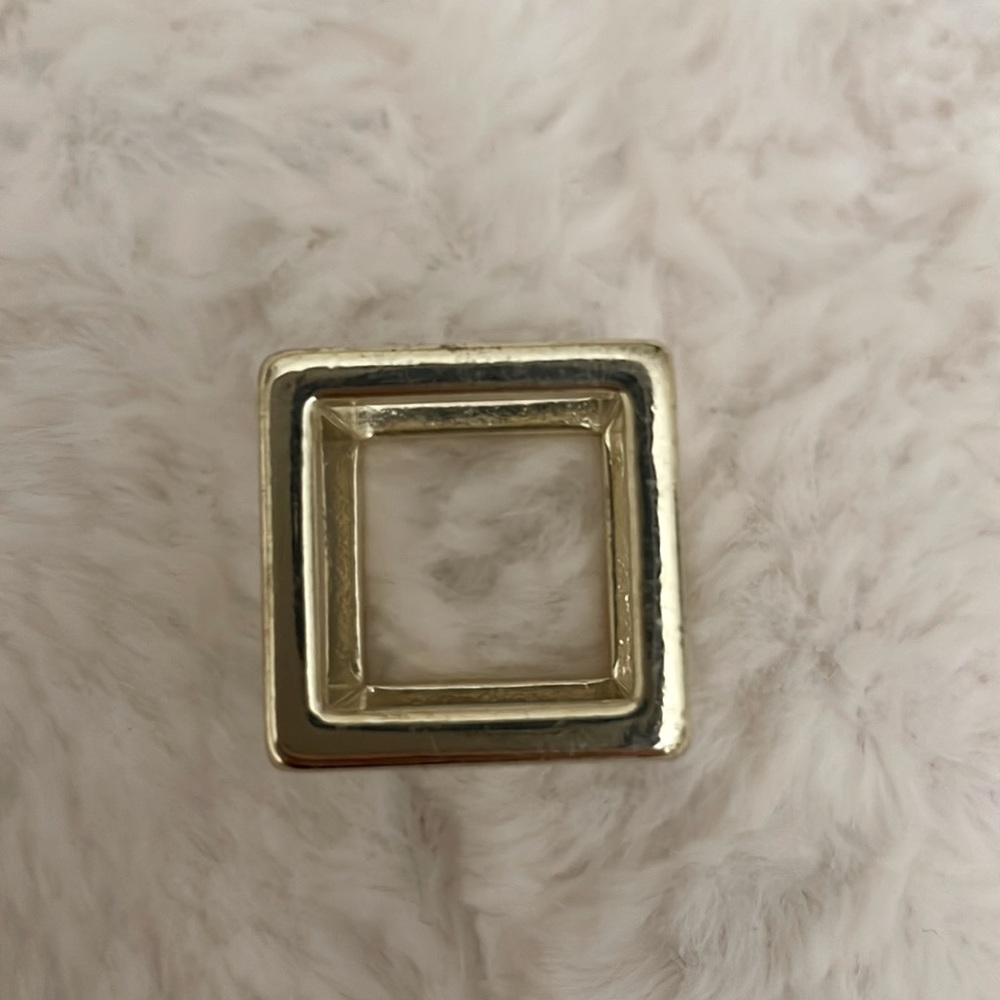 Unique Gold Statement Ring (Size 6-7) - image 6